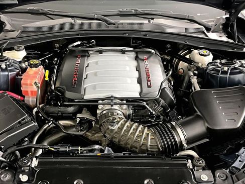 Used 2023 Chevrolet Camaro LT w/ Technology Package RWD image 29