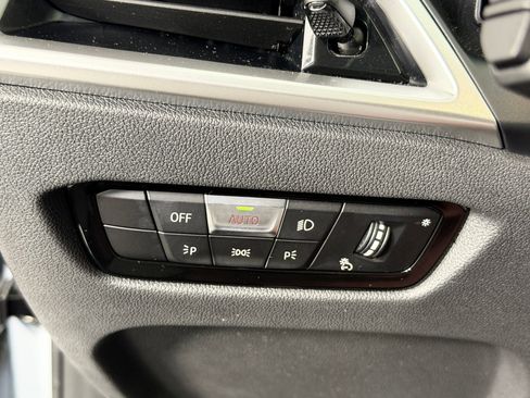 Certified 2025 BMW 430i Coupe w/ M Sport Package RWD image 26