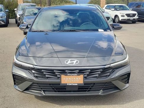 New 2026 Hyundai Elantra SEL Sport FWD image 27