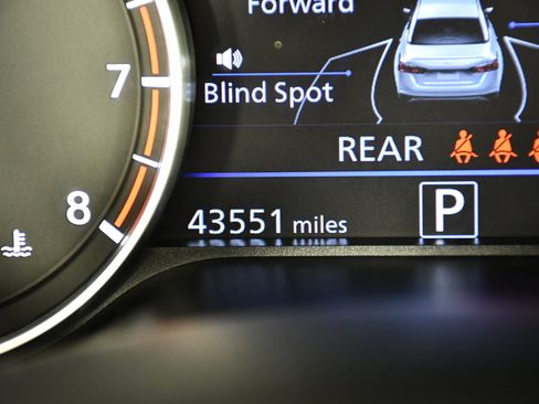 Used 2024 Nissan Altima 2.5 SV image 17