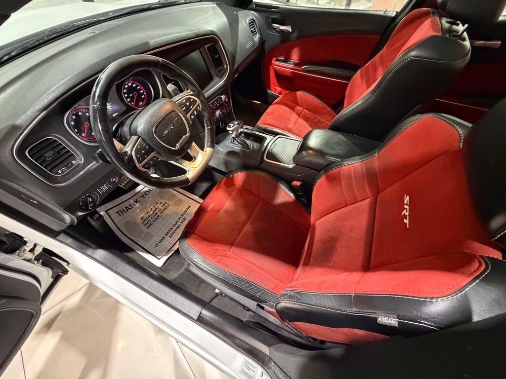 Used 2016 Dodge Charger SRT w/ Harman/Kardon Audio Group RWD image 17