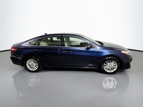 Used 2014 Toyota Avalon Limited w/ Technology Package FWD image 8