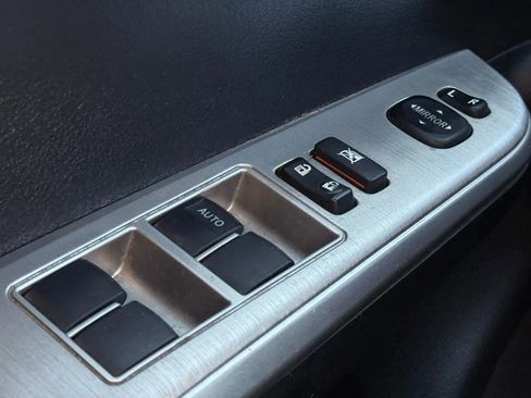 Used 2014 Toyota Camry SE FWD image 23