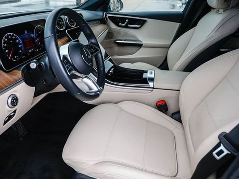 Used 2024 Mercedes-Benz C 300 4MATIC Sedan image 38