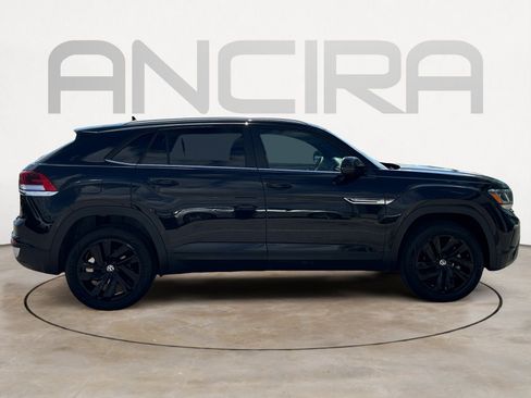 Used 2023 Volkswagen Atlas Cross Sport SE w/ Panoramic Sunroof Package FWD image 11
