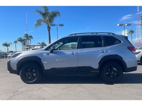 Used 2025 Subaru Forester Wilderness image 2