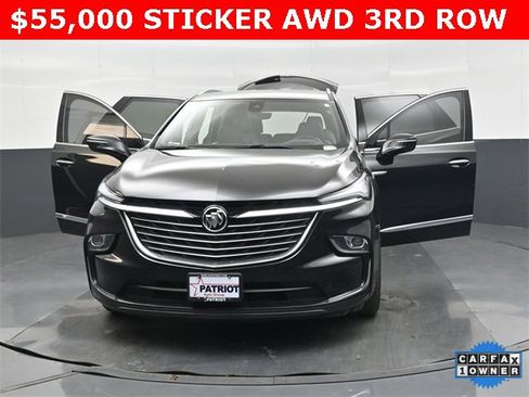 Used 2024 Buick Enclave Premium image 8