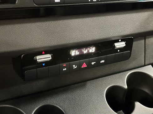 Used 2026 Mercedes-Benz Sprinter 2500 image 16