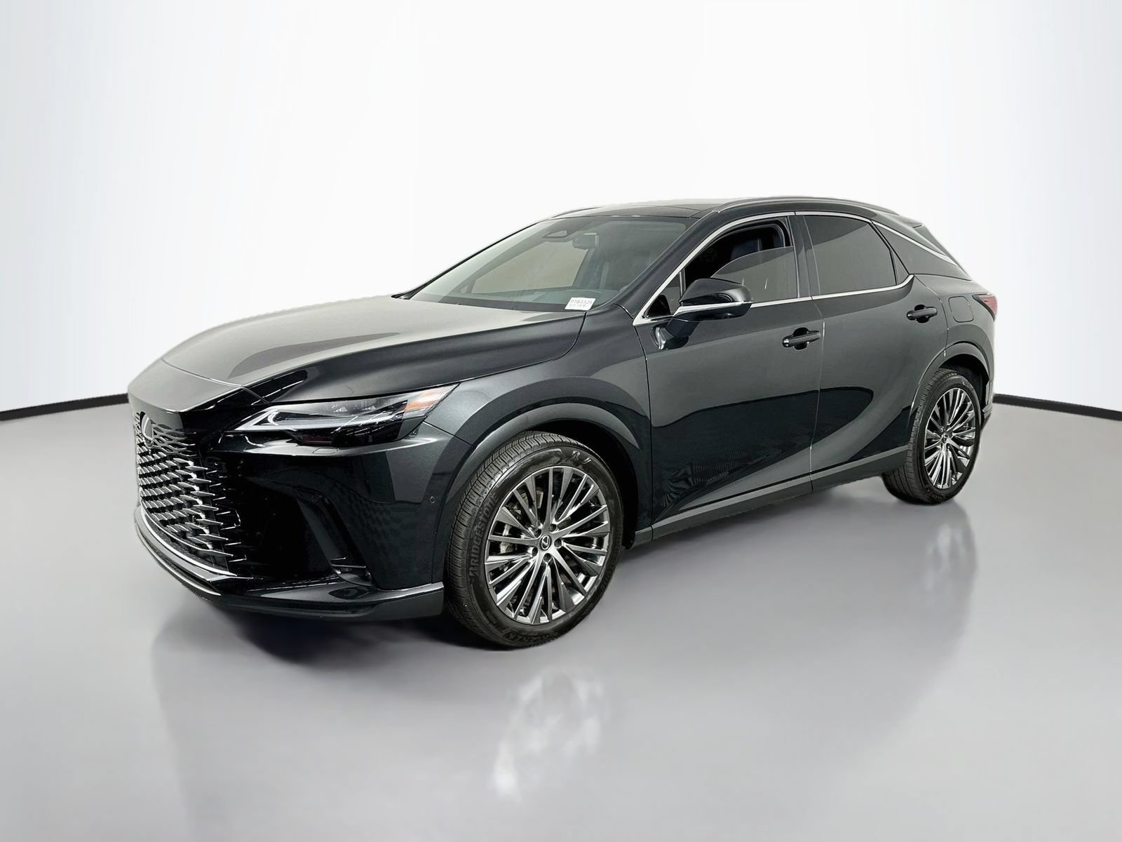Used 2025 Lexus RX 450h AWD w/ Convenience Package image 3