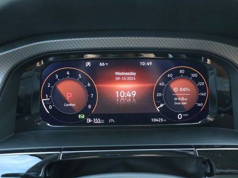 Used 2025 Volkswagen Atlas Peak Edition SE image 30