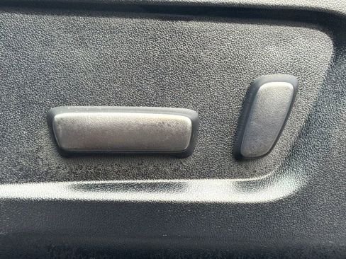 Used 2016 Toyota Tundra SR5 w/ TRD Off Road Package image 29