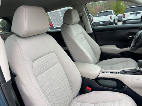 Certified 2025 Honda HR-V LX image 31