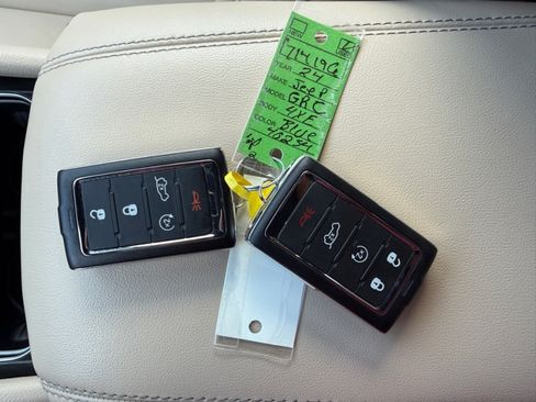 Used 2024 Jeep Grand Cherokee Limited 4xe AWD/4WD image 43