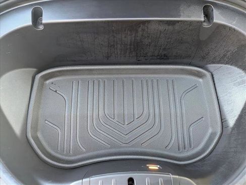 Used 2020 Tesla Model 3 Performance image 23