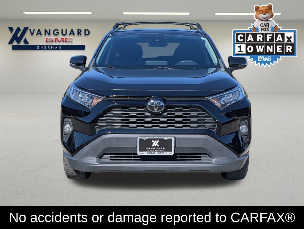 Used 2020 Toyota RAV4 XLE w/ XLE Grade Weather Package AWD/4WD image 2