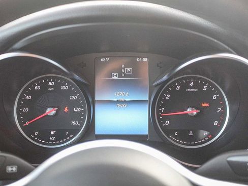 Used 2021 Mercedes-Benz GLC 300 image 22