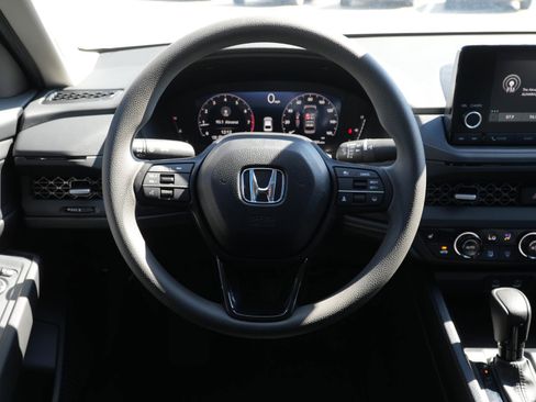 Used 2025 Honda Accord SE image 22