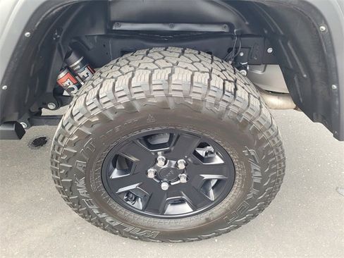 Certified 2023 Jeep Gladiator Mojave w/ LED Lighting Group image 28