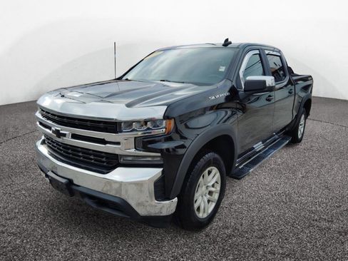 Used 2020 Chevrolet Silverado 1500 LT w/ All-Star Edition AWD/4WD image 3