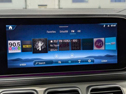 Certified 2024 Mercedes-Benz GLS 450 4MATIC image 26