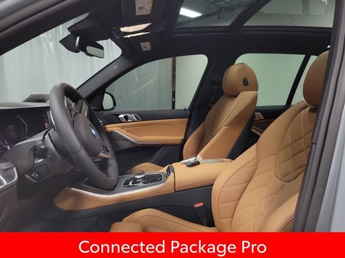 Used 2025 BMW X5 xDrive40i w/ M Sport Package image 12