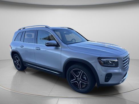 New 2026 Mercedes-Benz GLB 250 image 7