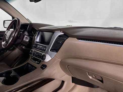 Used 2019 GMC Yukon SLT RWD image 26