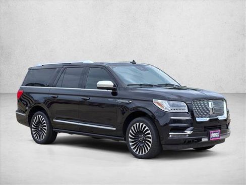Used 2021 Lincoln Navigator L Black Label AWD/4WD image 3
