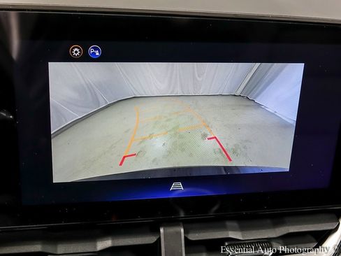 New 2026 Chevrolet Equinox LT w/ LPO, Floor Liner Package image 16