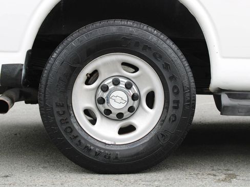 Used 2019 Chevrolet Express 3500 LT w/ LT Preferred Equipment Group RWD image 27