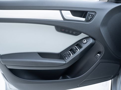 Used 2015 Audi A4 Premium Plus w/ Technology Package image 17