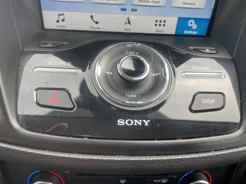 Used 2018 Ford Escape Titanium w/ Ford Safe & Smart Package image 43