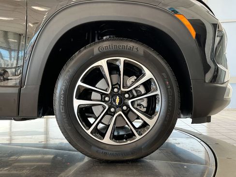 Certified 2024 Chevrolet TrailBlazer LT w/ Convenience Package image 10