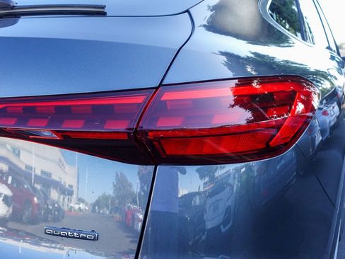 New 2025 Audi Q5 Premium Plus image 7