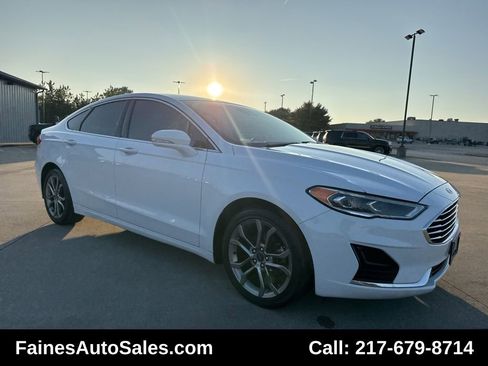 Used 2019 Ford Fusion SEL image 26