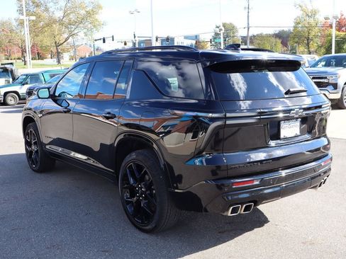 Used 2024 Chevrolet Traverse RS w/ LPO, Floor Liner Package image 36
