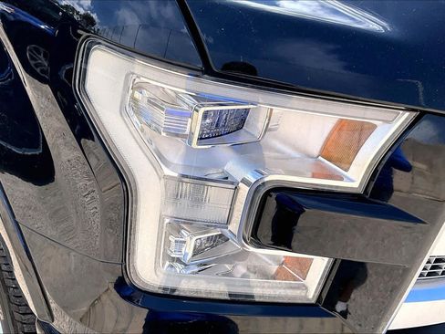 Used 2016 Ford F150 Platinum w/ Equipment Group 701A Luxury AWD/4WD image 26