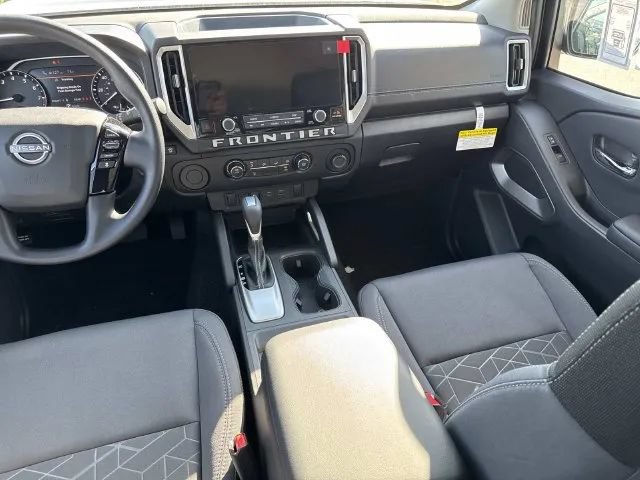 New 2027 Nissan Frontier SV RWD image 15