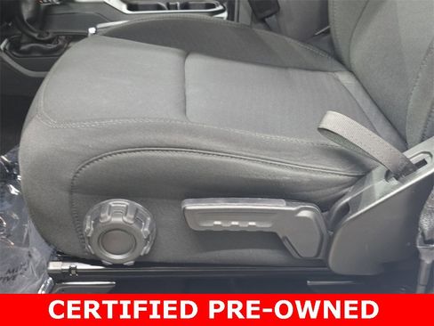 Used 2022 Jeep Wrangler Unlimited Sport image 29