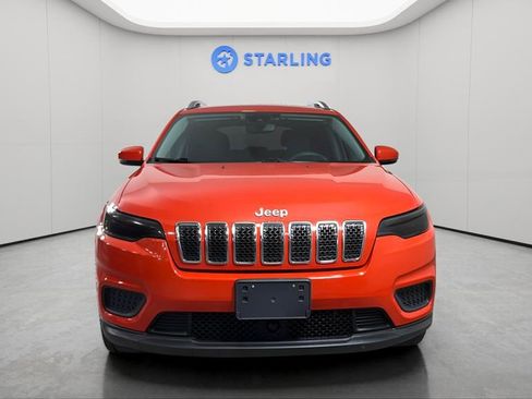 Used 2021 Jeep Cherokee Latitude FWD image 16