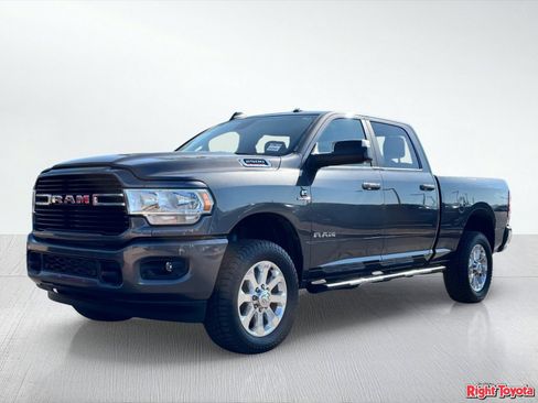 Used 2020 RAM 2500 Big Horn w/ Level 1 Equipment Group AWD/4WD image 2