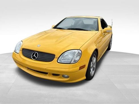 Used 2001 Mercedes-Benz SLK 320 image 1