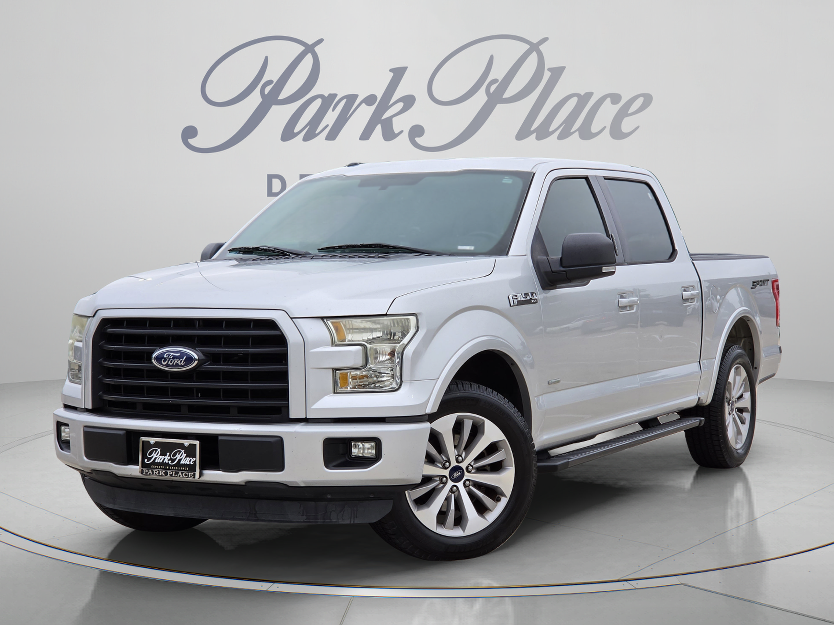 Used 2015 Ford F150 XLT w/ Equipment Group 302A Luxury RWD image 1