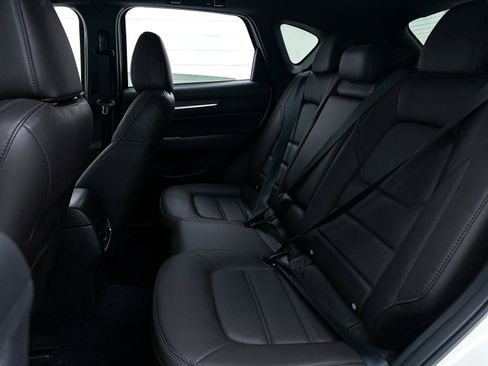 Used 2023 MAZDA CX-5 Signature image 38