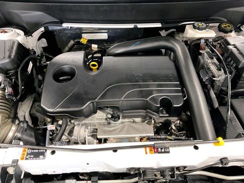 Used 2024 Chevrolet Equinox LT image 28