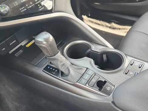 Used 2023 Toyota Camry XSE w/ Navigation Package FWD image 16