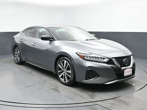 Used 2019 Nissan Maxima 3.5 S w/ Floor Mat Group image 2