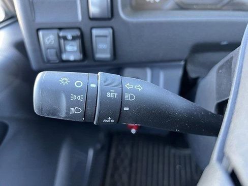 Used 2024 Chevrolet Low Cab Forward image 24