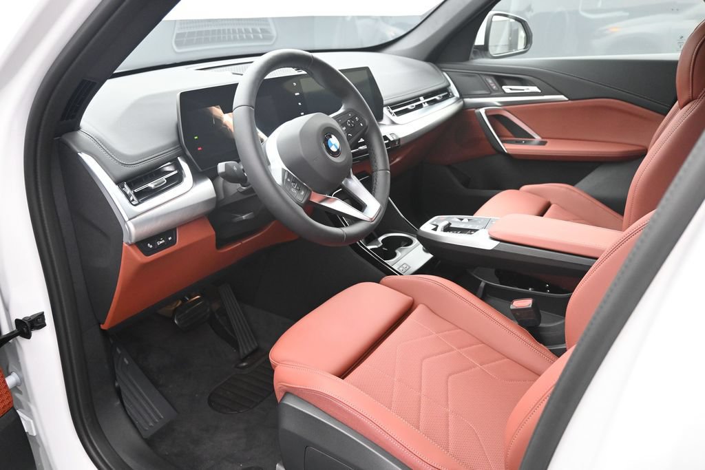 New 2027 BMW X1 xDrive28i AWD/4WD image 11