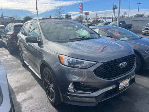 Used 2024 Ford Edge ST-Line image 3